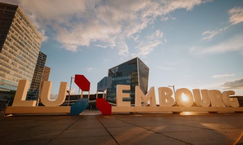 cedric-letsch-DqHa4YO9mjc-unsplash